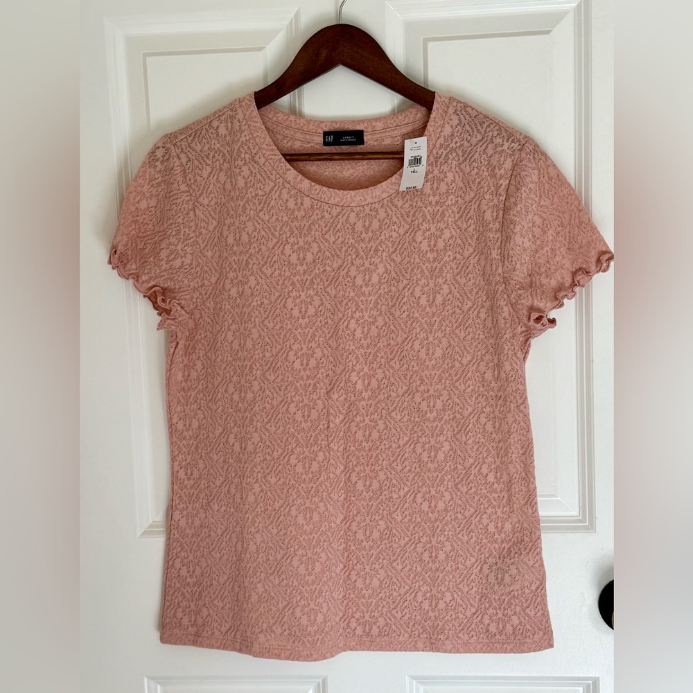 NWT - GAP Women's Short Sleeve Pink Lace Tee - Sz LT